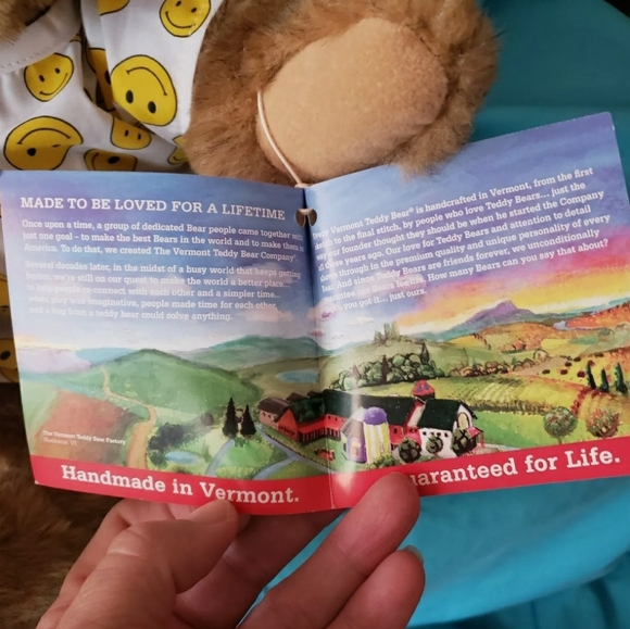 Authentic Vermont Teddy Bear - Picture 7 of 10
